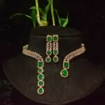 Emerald Leaflet Party Set